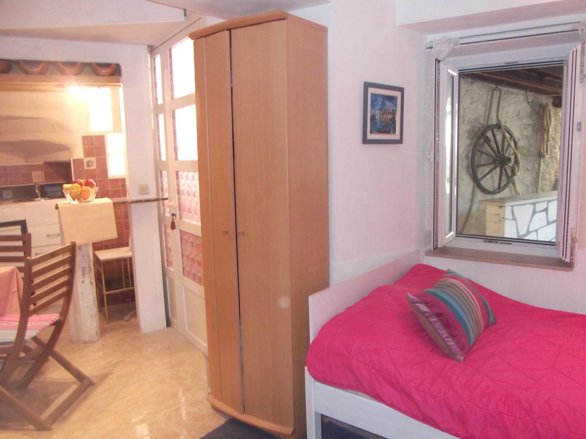 Joy Apartments Old Town Дубровник Екстериор снимка